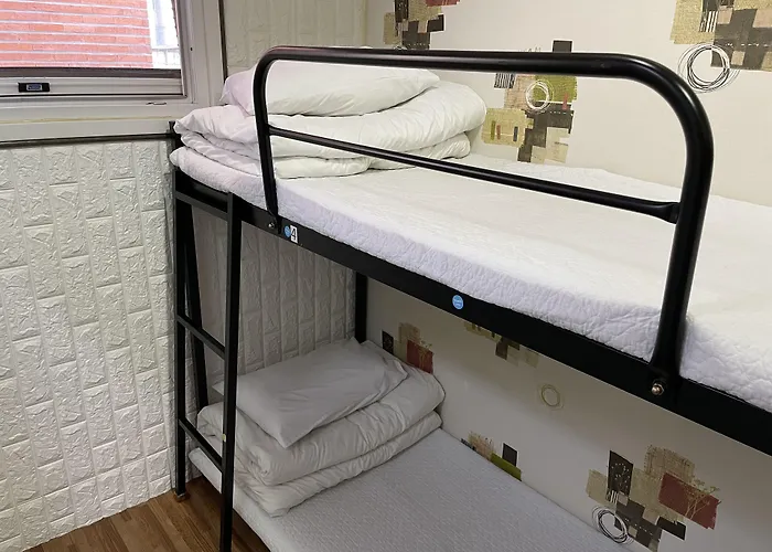 Hostel Chloe *