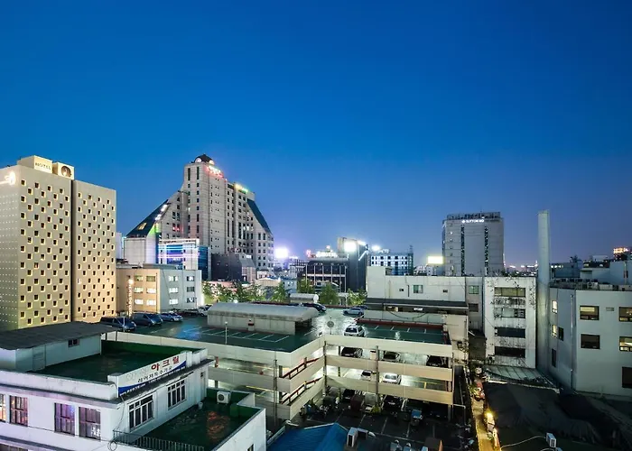 Chloe Hostel Seoul